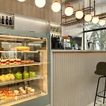 Sagaris Essense Aparthotel